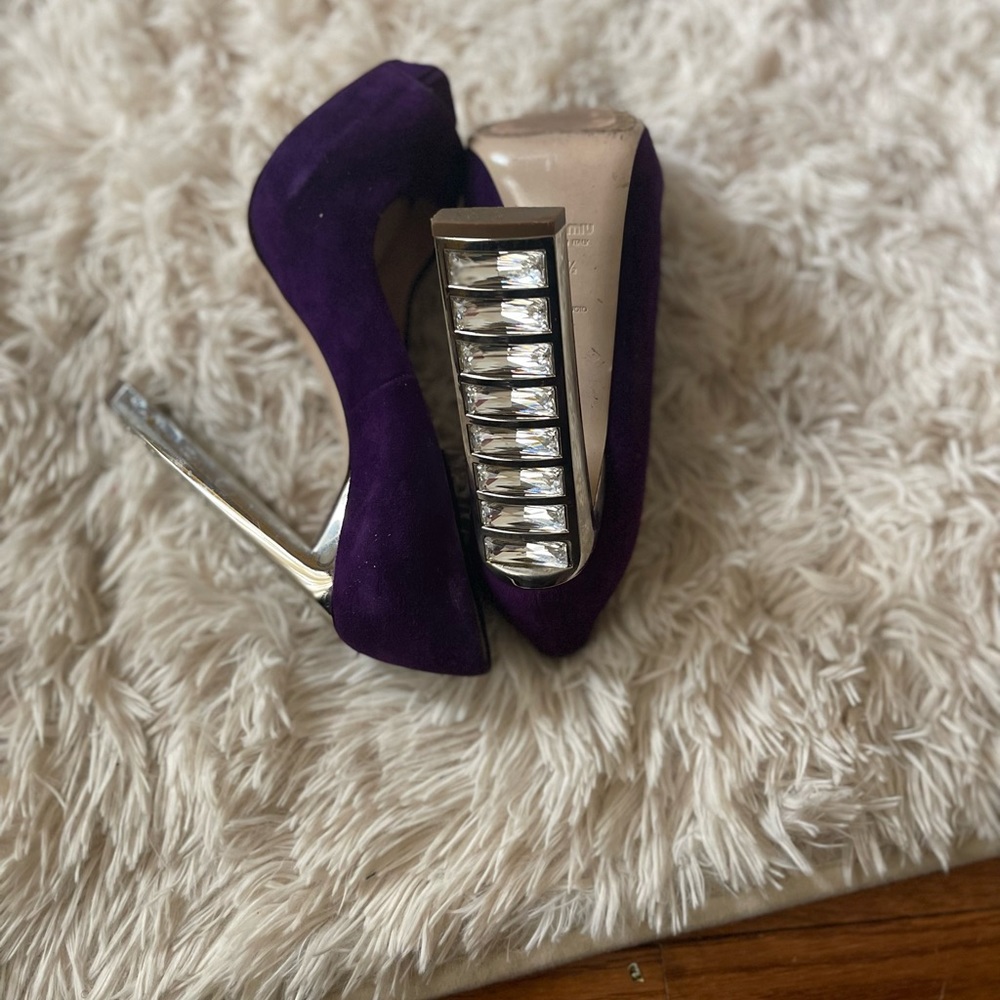 Miru Miu slightly used size 7.5